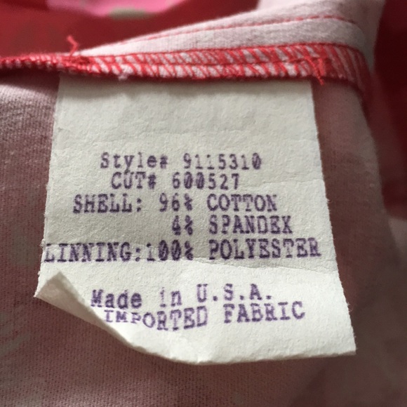 Ready to shine in this pinup/flower power dress! - Picture 6 of 6